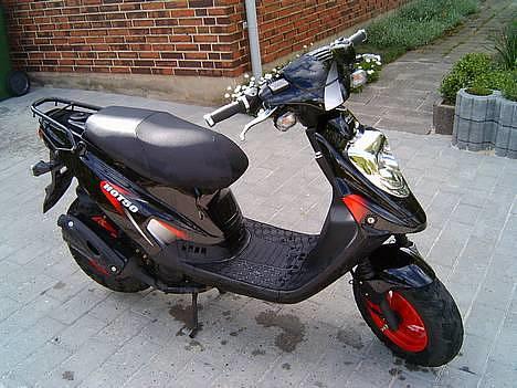 PGO Hot 50 - SOLGT - FØR - synes det var pænere dengang!!! billede 9