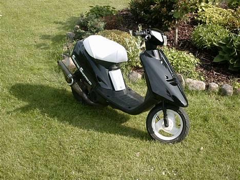 Yamaha Jog fs *SOLGT*  billede 1