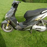 Yamaha jog r solgt