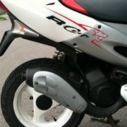 Peugeot speedfight 2 R-CUP