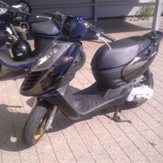 Aprilia sonic solgt