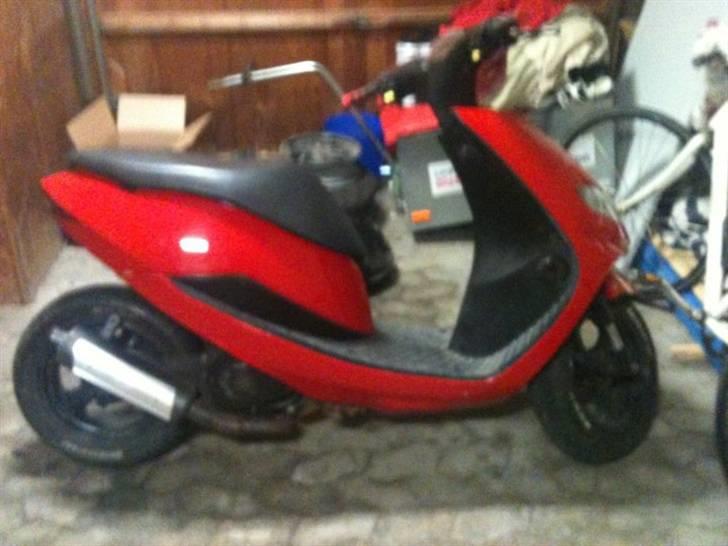 Suzuki estilete SOLGT billede 6