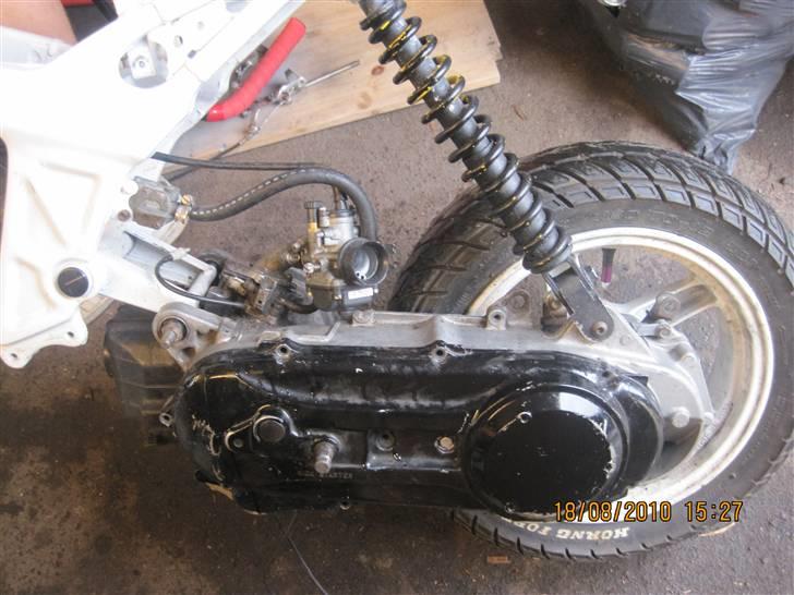 Suzuki street magic *SOLGT* billede 4