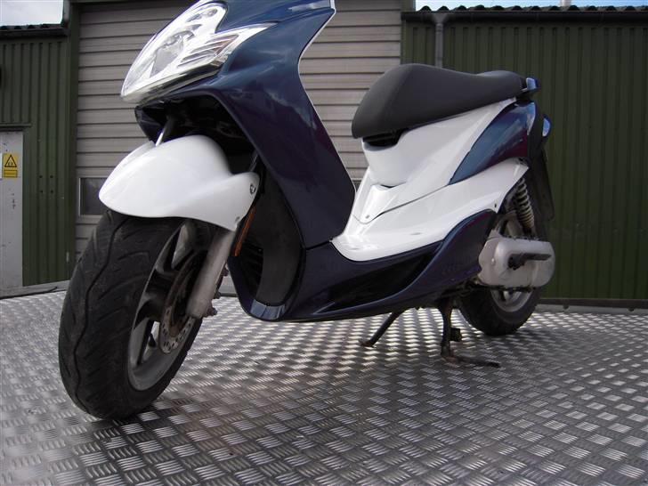 Yamaha jog r solgt billede 3