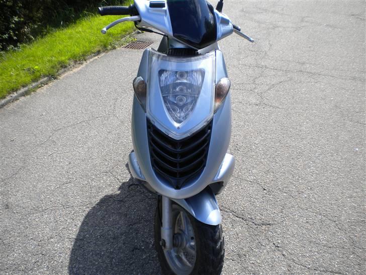 Aprilia sonic  billede 5