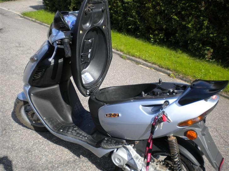 Aprilia sonic  billede 8