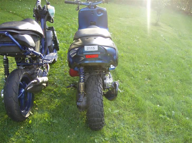 Aprilia Rally *VIOLA* EVO LC SALG billede 9