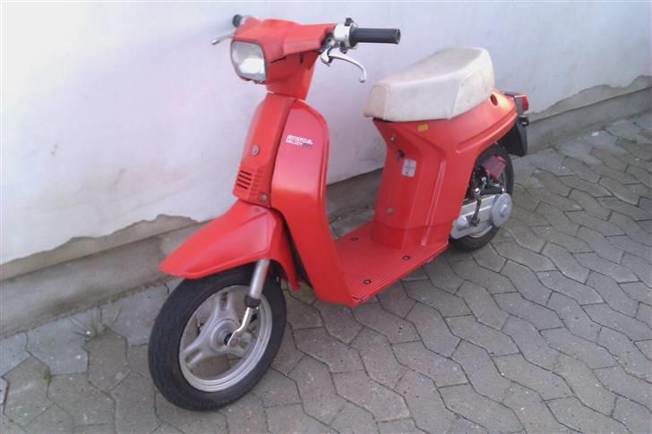 Honda Melody Mini NT50  billede 1