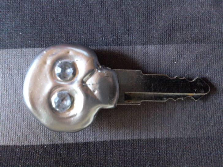 Yamaha 4 gear (grim i lakken) - en hjemmelavet nøgle :) billede 11