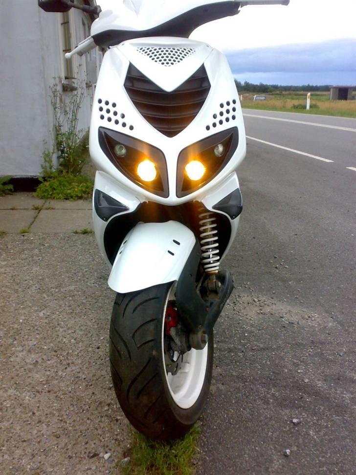 Peugeot Speedfight 2 -SOLGT- billede 10