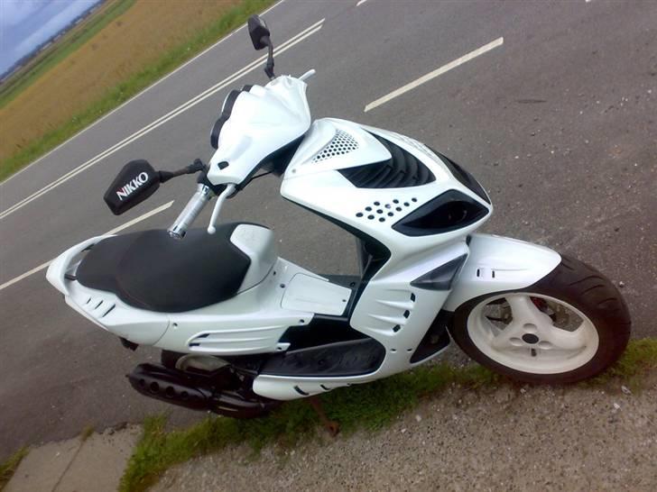 Peugeot Speedfight 2 -SOLGT- billede 13