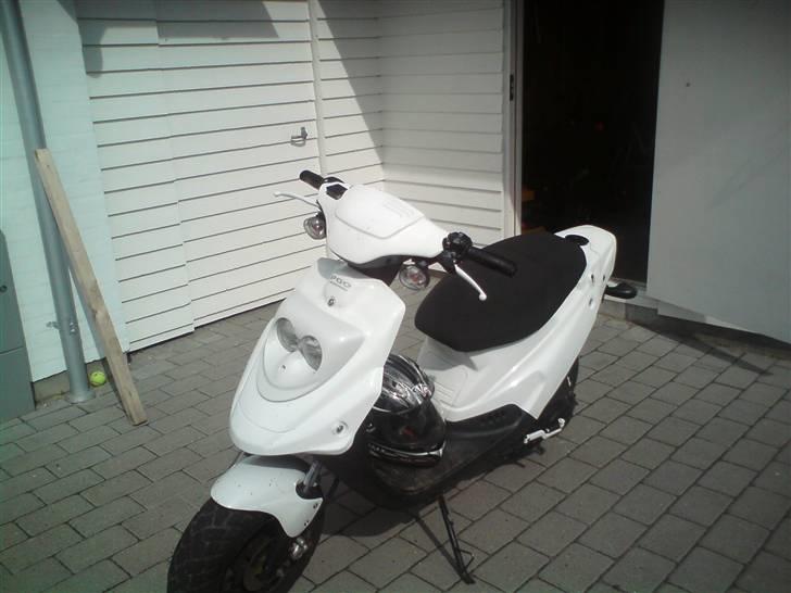 PGO Hot 50 STJÅLET!!! billede 5