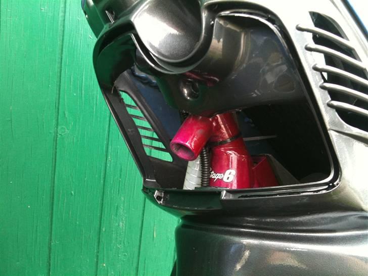 Aprilia sonic LC TS "solgt" - har lågen men det var for at vise at jeg os har stel forstærker til den men det bar ikk sat på =) billede 15