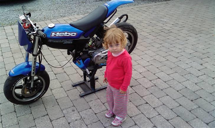 Suzuki Street Magic SOLGT billede 3