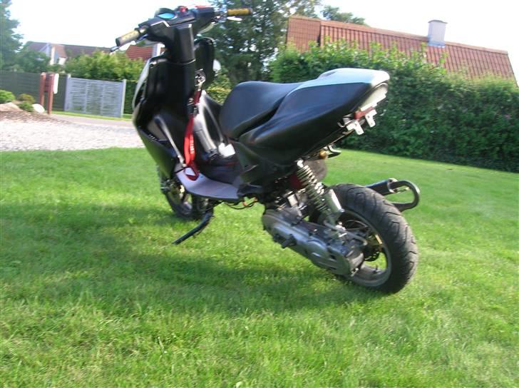 Yamaha Aerox Evo 1 Lc > Byttet < billede 5