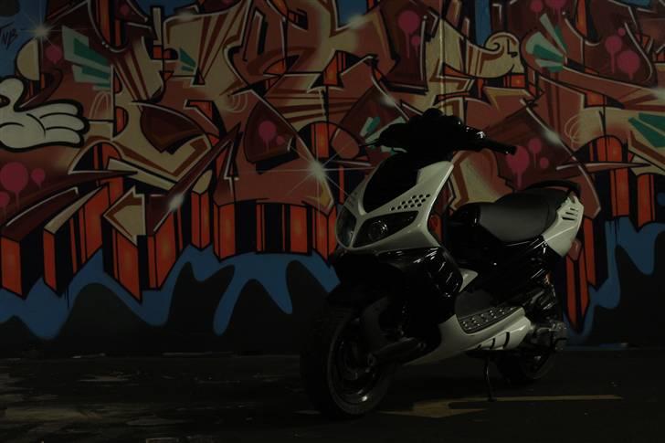 Peugeot Speedfight 2 SOLGT billede 2