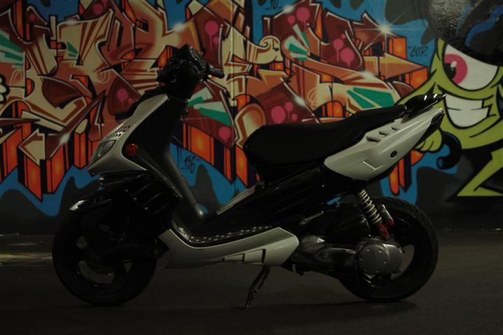 Peugeot Speedfight 2 SOLGT billede 4