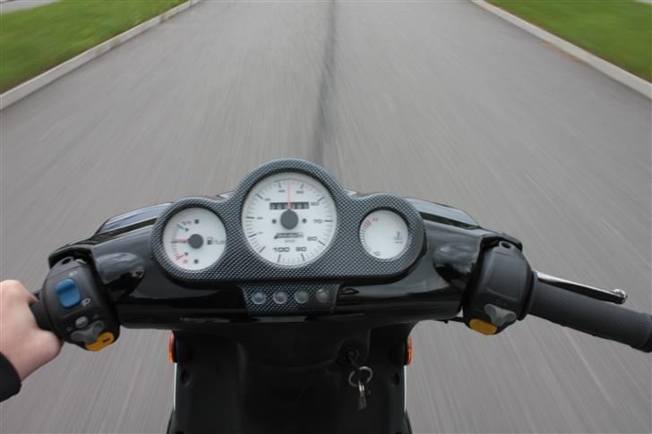 Peugeot Speedfight 2 SOLGT billede 11