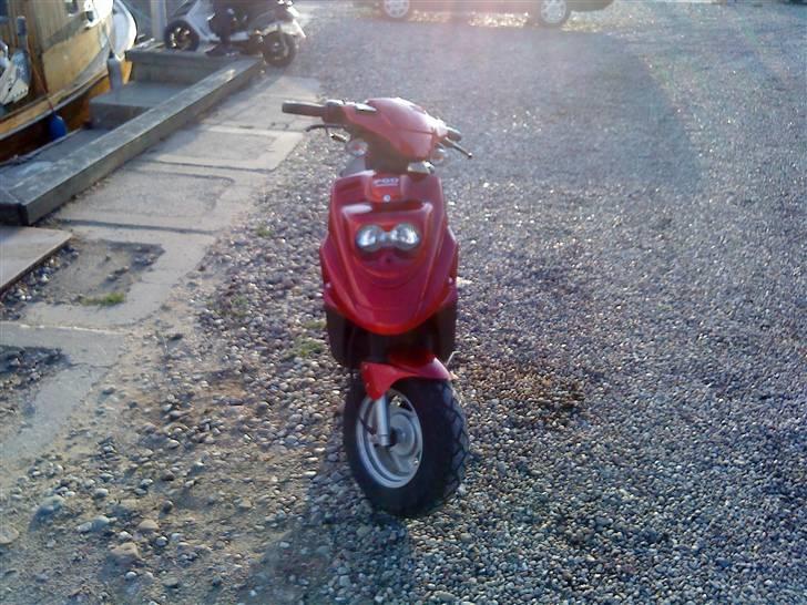 PGO Hot 50 billede 2