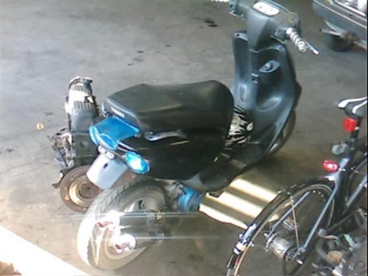 Yamaha neos "SOLGT" billede 2