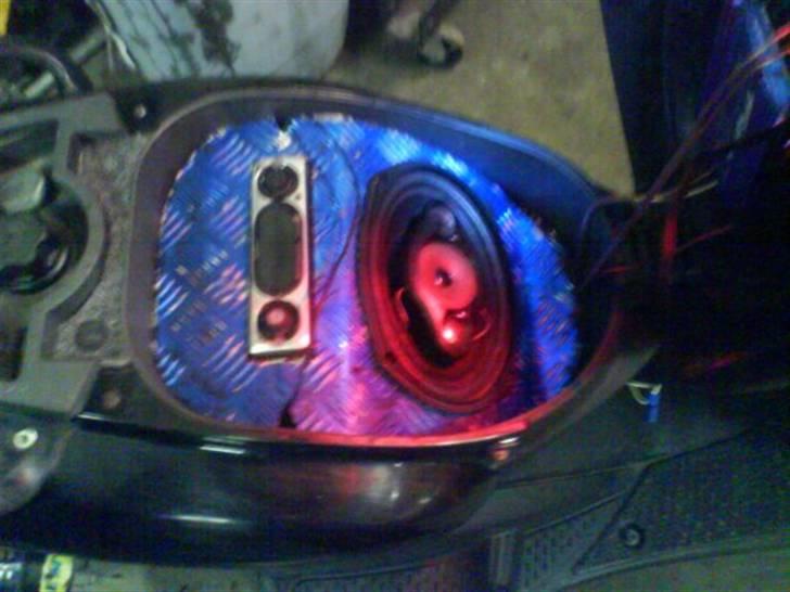 Yamaha neos "SOLGT" billede 5