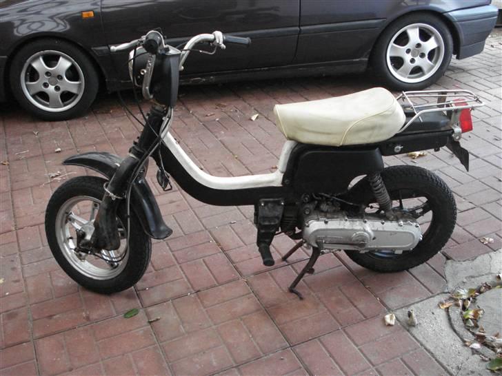 Suzuki fz50 (SOLGT) billede 3