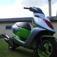 Aprilia Sonic -> *SOLGT* 