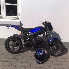 Suzuki Street Magic (Solgt)