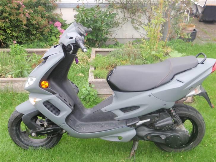 Peugeot speedfight 2 billede 1