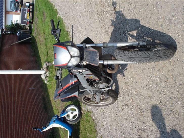 Derbi senda solgt billede 5