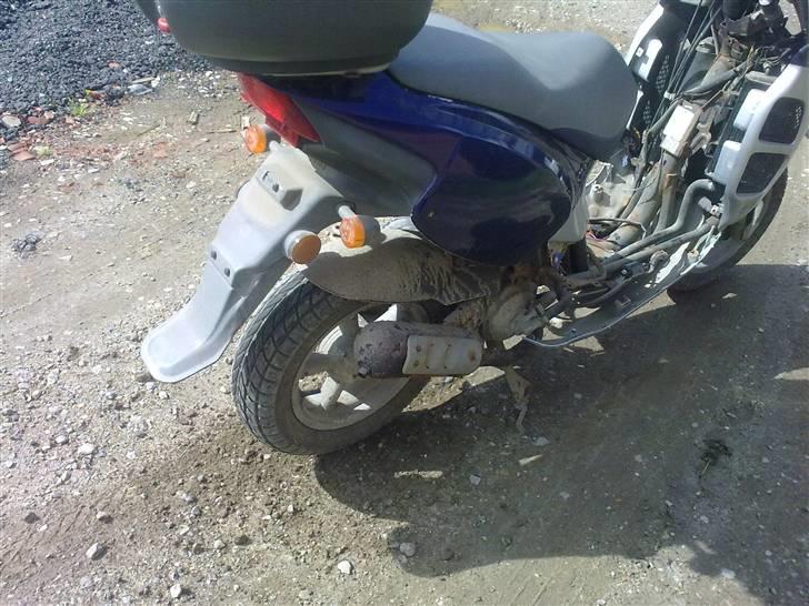 Aprilia Rally 45 (Smadret) billede 5