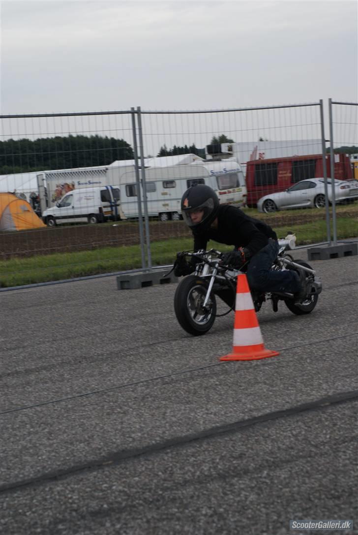 Aprilia T.c.r Sprinter - FFA 2010 SOLGT billede 3