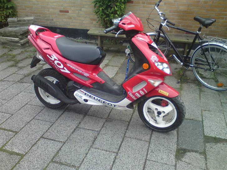 Peugeot SPEEDFIGHT 2 (solgt) billede 3