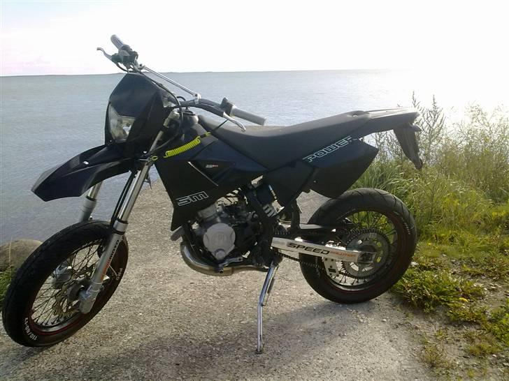 CPI Super Motard TOTALSKADET! billede 3