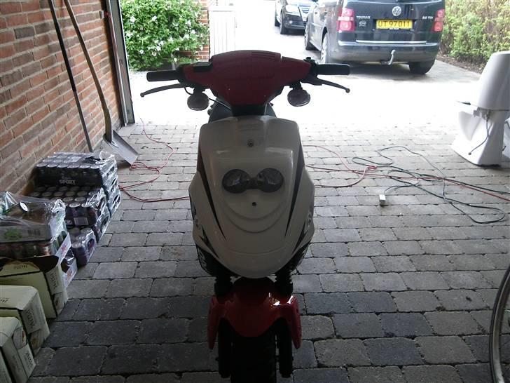 PGO hot 50  billede 2