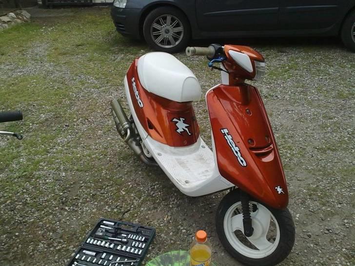 Yamaha Jog FS på politi gården:( billede 5