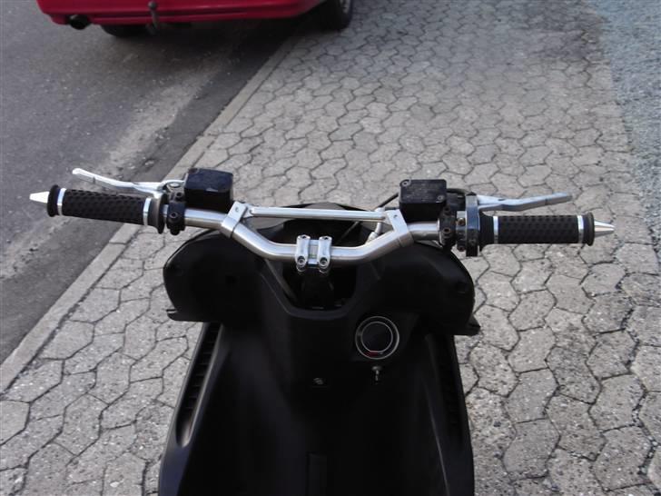 Yamaha Aerox *Solgt* billede 3