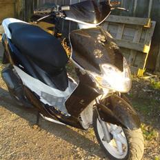 Yamaha jog r solgt