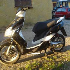 Yamaha jog r solgt