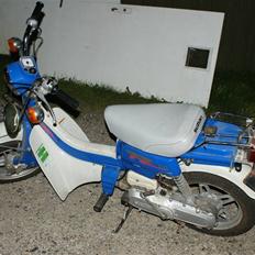 Suzuki FZ50 $ solgt $