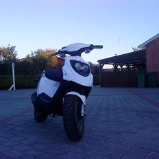 PGO hot 50 snedronningen solg