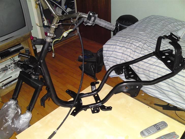 Yamaha Jog M3 (OMBYGGET) - ja det var da jeg lige var begyndt med min M Power :)  billede 5