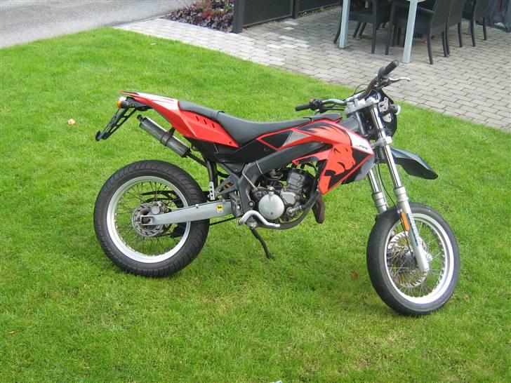 Aprilia SX 50 solgt. billede 3