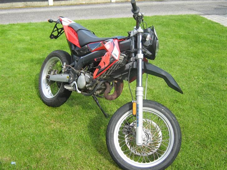 Aprilia SX 50 solgt. billede 7