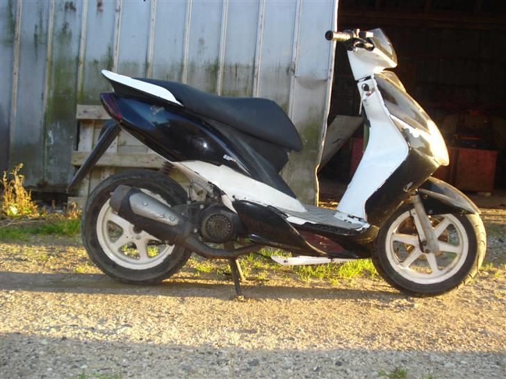 Yamaha jog r solgt billede 1