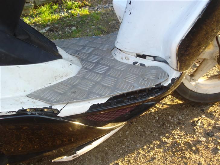 Yamaha jog r solgt billede 5