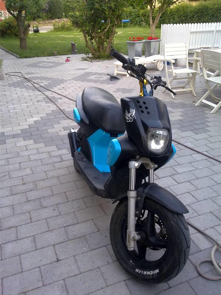 Yamaha slider billede 1