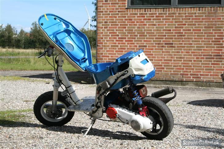 Piaggio zip bane racer  (solgt) - sådan så den ud føør ;-) billede 1