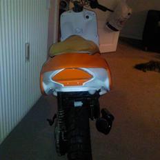 Aprilia rally bytted til new zip