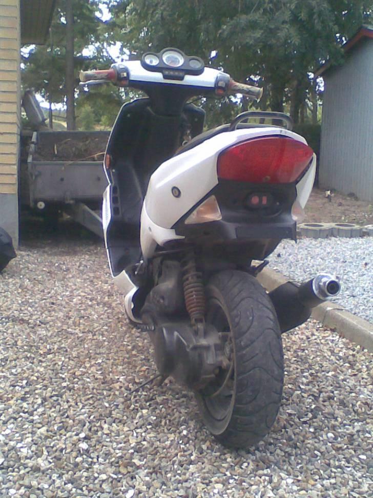 Peugeot Speedfight 2 (Bertha) - Overvejer klart baglygteglas oz :D billede 12